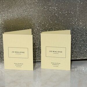 5 for $25 item 🌺 Jo Malone English Pear & Freesia Samples x2
